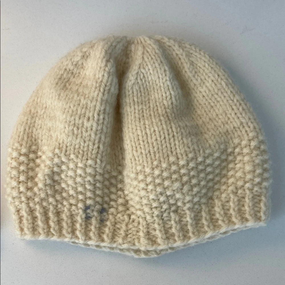 Vintage Cozy Cream Knit Hat and Mittens Set for Kids